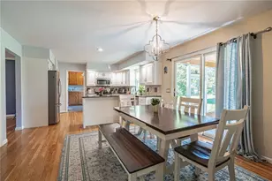 8357 Winchester Ln, Lower Macungie Township, PA 18011 - Photo 11