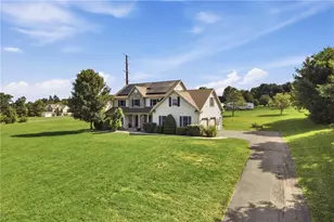 590 Fehr Rd, Bushkill Twp, PA 18064 - Photo 3