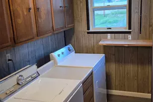 803 Washington Ave, Northampton Boro, PA 18067 - Photo 13