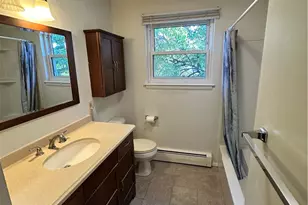 7198 Heather Rd, Lower Macungie Township, PA 18062 - Photo 5