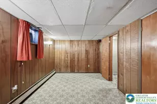 1235 Oakwood Dr, Hanover Twp, PA 18017 - Photo 21