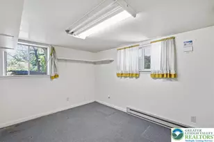 1235 Oakwood Dr, Hanover Twp, PA 18017 - Photo 23