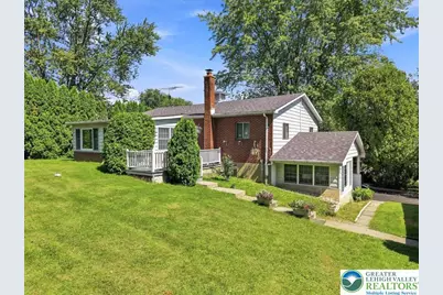 1235 Oakwood Drive, Hanover Twp, PA 18017 - Photo 3