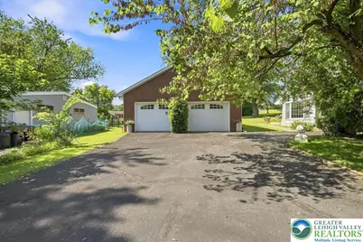 1235 Oakwood Drive, Hanover Twp, PA 18017 - Photo 11