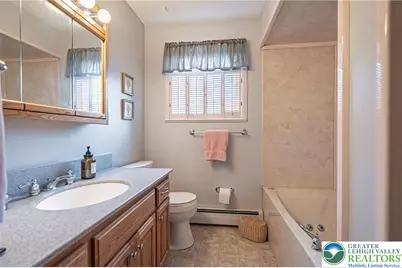 7516 Foxglove Place, Lower Macungie Township, PA 18062 - Photo 19