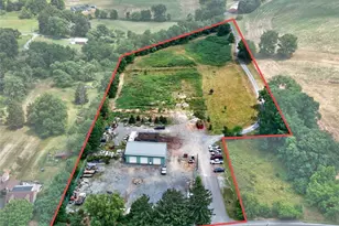4716 Vera Cruz Rd, Emmaus Boro, PA 18049 - Photo 1