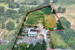 4716 Vera Cruz Rd, Emmaus Boro, PA 18049 - Photo 1