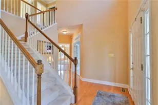 4295 Kathi Dr, Bethlehem City, PA 18017 - Photo 9
