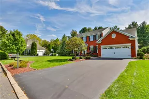 4295 Kathi Dr, Bethlehem City, PA 18017 - Photo 3