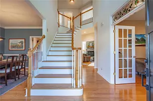 1307 Stein Way Ct, Lower Macungie Township, PA 18062 - Photo 5