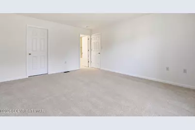302 Lees Run Circle, East Stroudsburg, PA 18302 - Photo 51