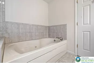 302 Lees Run Circle, East Stroudsburg, PA 18302 - Photo 55