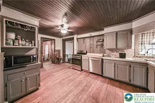 2046 Freemansburg Ave, Wilson Boro, PA 18042 - Photo 15