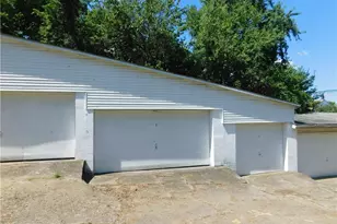 1019 Spruce St, Easton, PA 18042 - Photo 3