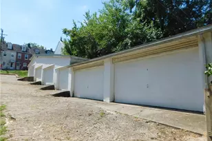 1019 Spruce St, Easton, PA 18042 - Photo 1