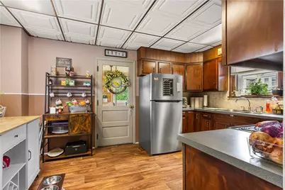 427 Selfridge Street, Bethlehem City, PA 18015 - Photo 3