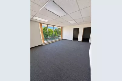 2191 Union Boulevard #2, Bethlehem City, PA 18018 - Photo 3