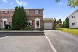 4930 Shawnee Ct, North Whitehall Township, PA 18078 - Photo 7