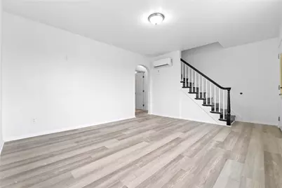 813 Kiowa N, Allentown City, PA 18109 - Photo 3