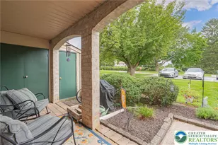 2876 Aronimink Pl, Macungie Boro, PA 18062 - Photo 5