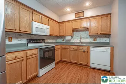 2876 Aronimink Place, Macungie Boro, PA 18062 - Photo 15