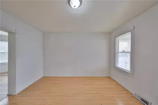 303 W Lincoln St, Easton, PA 18042 - Photo 7