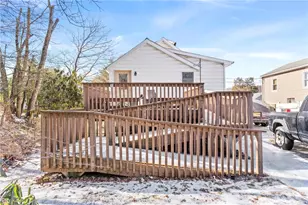 830 Gilly Ave, Salisbury Township, PA 18015 - Photo 3