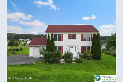 1427 Route 715, Stroudsburg, PA 18360 - Photo 3