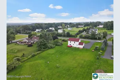 1427 Route 715, Stroudsburg, PA 18360 - Photo 37