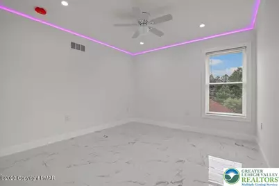 1427 Route 715, Stroudsburg, PA 18360 - Photo 23