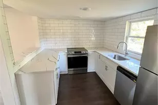 2145 Delaware Dr, Easton, PA 18042 - Photo 5