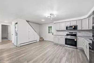 118 Buckhill Road, Penn Forrest, PA 18210 - Photo 27