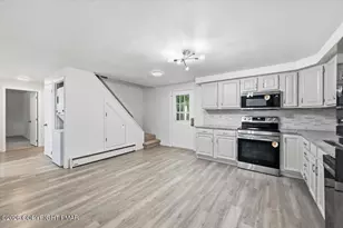 118 Buckhill Rd, Penn Forrest, PA 18210 - Photo 27