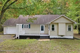 118 Buckhill Rd, Penn Forrest, PA 18210 - Photo 1