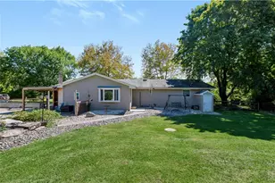 1135 Oak Ridge Ln, Moore Township, PA 18038 - Photo 35