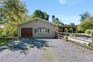 1135 Oak Ridge Ln, Moore Township, PA 18038 - Photo 37