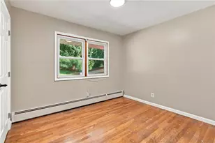2358 Buck Mountain Rd, Lausanne Twp, PA 18255 - Photo 21