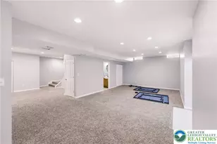 2224 Pembrooke Dr, Lower Macungie Township, PA 18062 - Photo 37