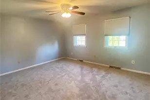 107 Brookfield Dr, Macungie Boro, PA 18062 - Photo 15