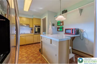 924 Liberty Street, Emmaus Boro, PA 18049 - Photo 11