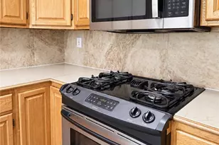 727 W Emaus Ave, Allentown City, PA 18103 - Photo 17