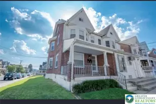 102 N 4th St, Emmaus Boro, PA 18049 - Photo 1