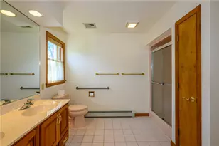 3231 Fairland Dr, North Whitehall Township, PA 18078 - Photo 21