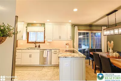 56 Jonathan Drive, Palmer Twp, PA 18045 - Photo 9