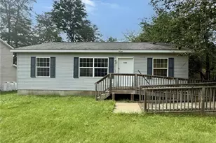 6372 Baltic Ave, Coolbaugh Twp, PA 18466 - Photo 1