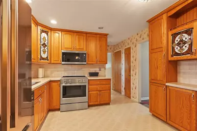 1304 Dalehurst Drive, Bethlehem City, PA 18018 - Photo 11