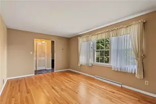 1304 Dalehurst Dr, Bethlehem City, PA 18018 - Photo 7