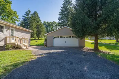 1884 Reading Drive, Lower Saucon Township, PA 18015 - Photo 13
