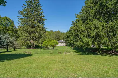 1884 Reading Drive, Lower Saucon Township, PA 18015 - Photo 23