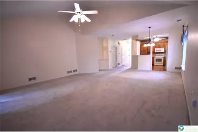 40 Glenmoor Circle N, Palmer Twp, PA 18045 - Photo 13